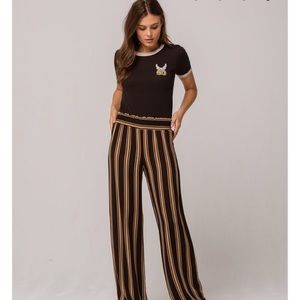 Stripe Woman’s Wide Leg Pants